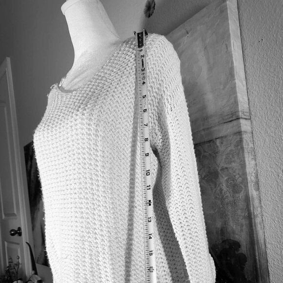 Sweaters - Used H and M knitted sweater Color Cream Size S.